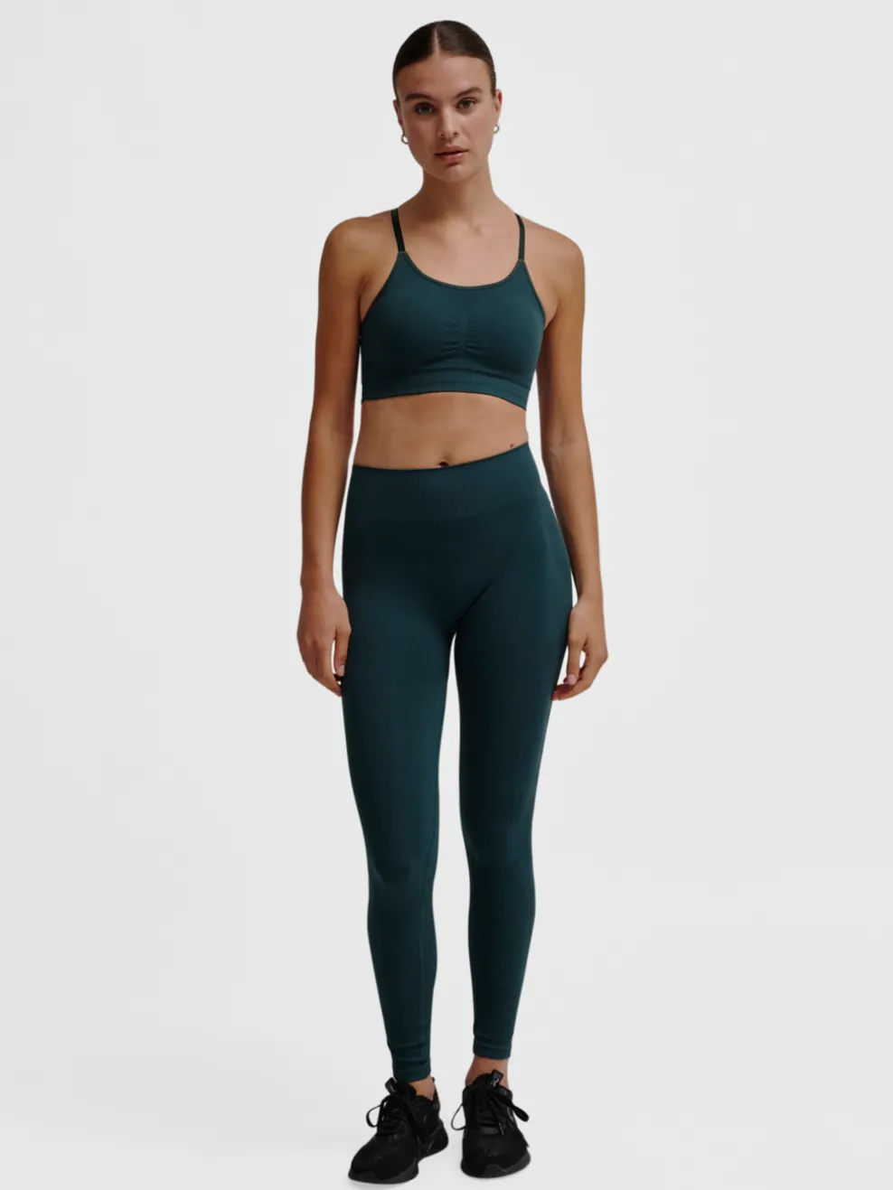 hmlMT DEFINE SEAMLESS PADDED BRA