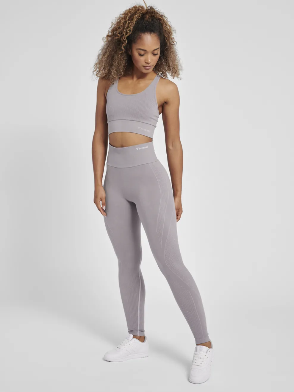 hmlMT FLOW SEAMLESS SPORTS TOP