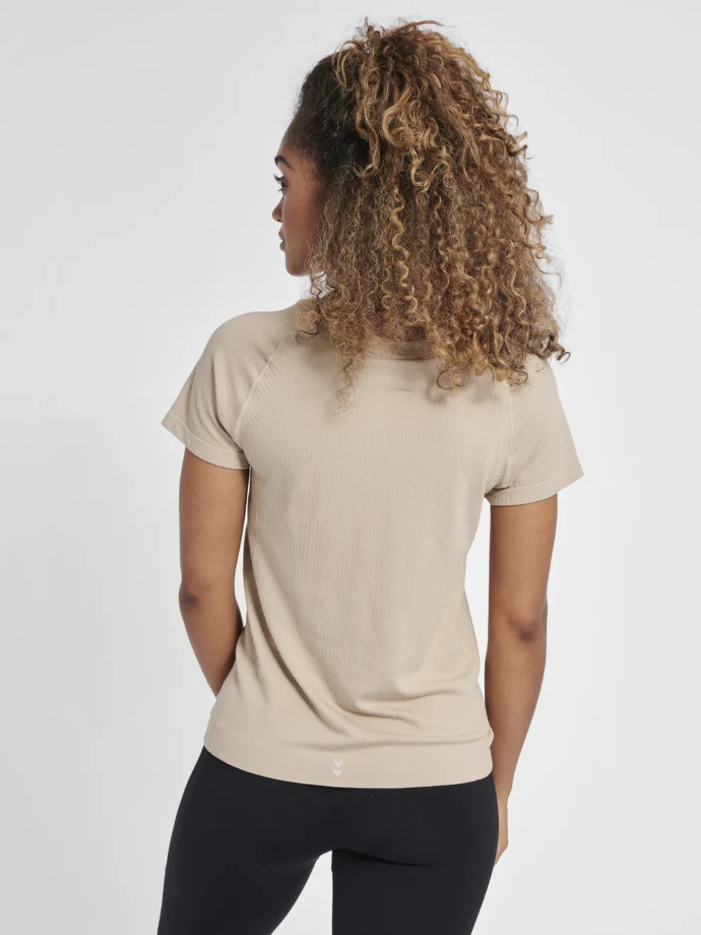 hmlMT FLOW SEAMLESS T-SHIRT