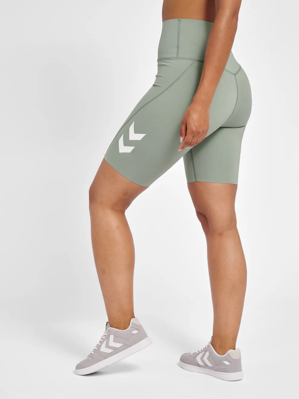hmlMT GRACE HW TIGHT SHORTS