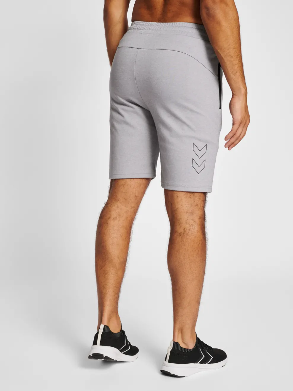 hmlMT INTERVAL SHORTS