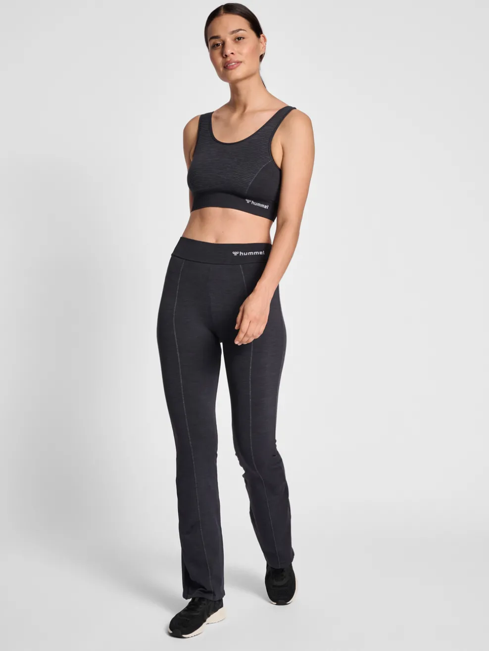 hmlMT IVY SEAMLESS MW FLARED TIGHTS