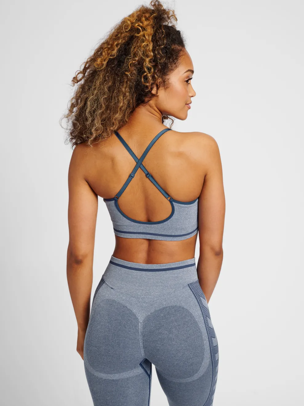 hmlMT LULU SEAMLESS SCRUNCH BRA