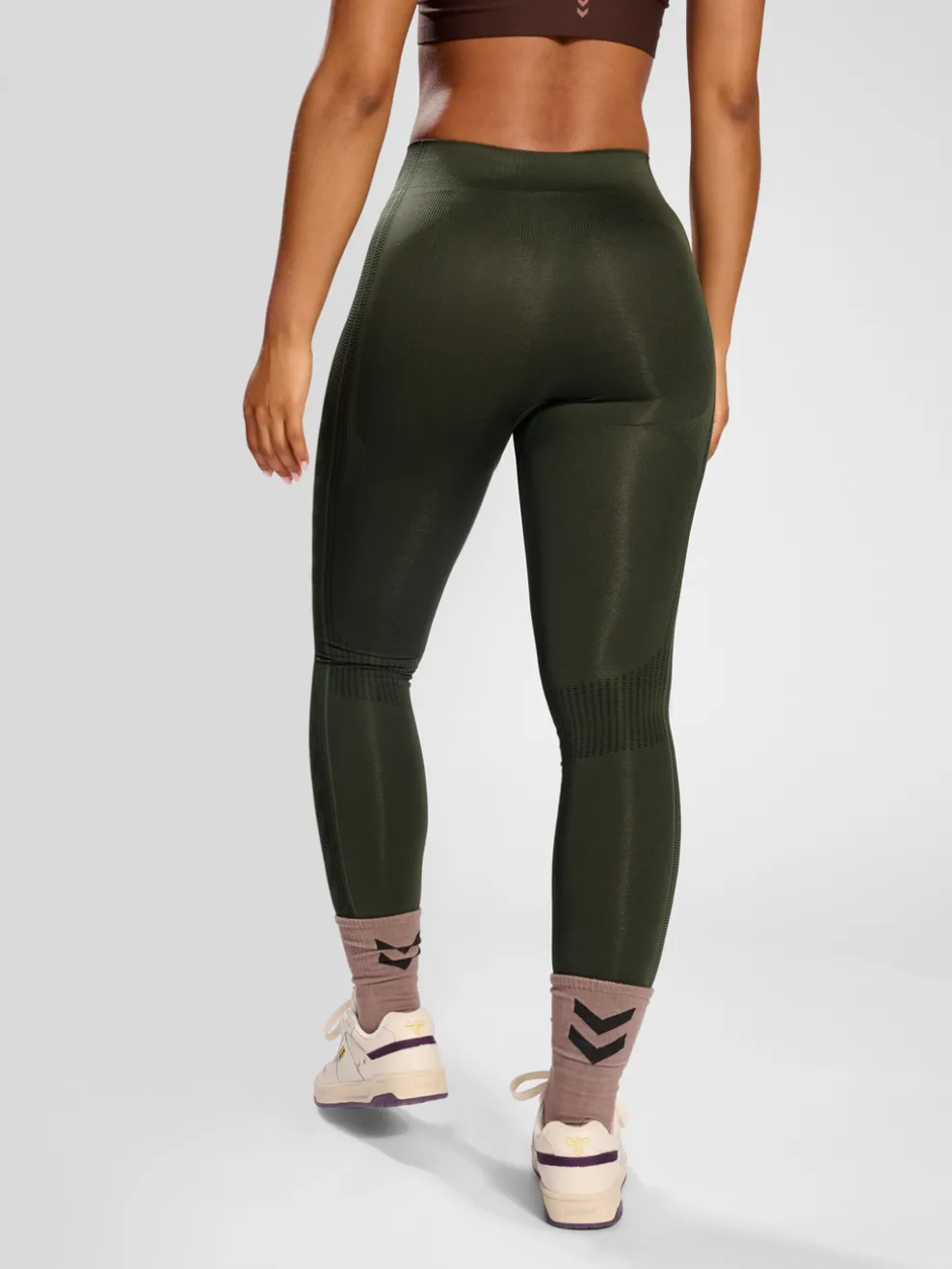 hmlMT SHAPING SEAMLESS MW TIGHTS