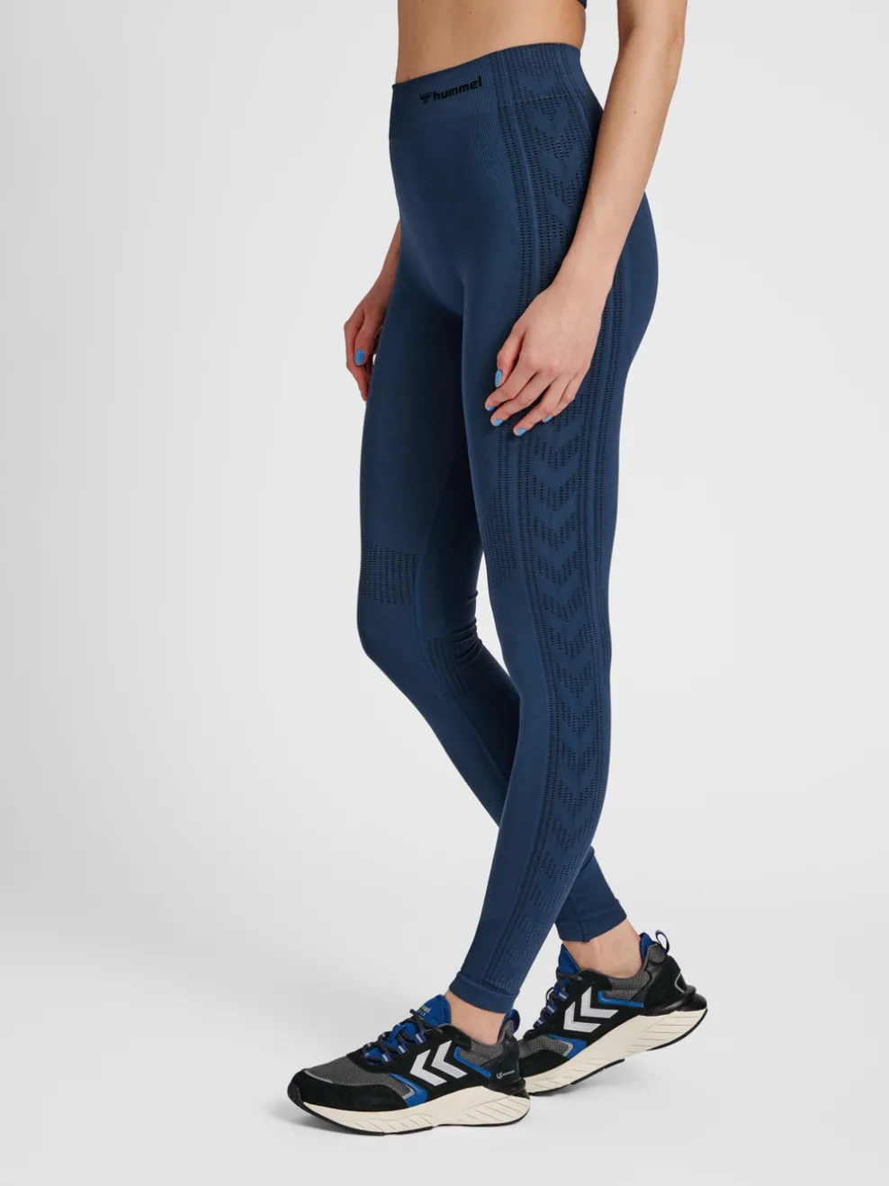 hmlMT SHAPING SEAMLESS MW TIGHTS