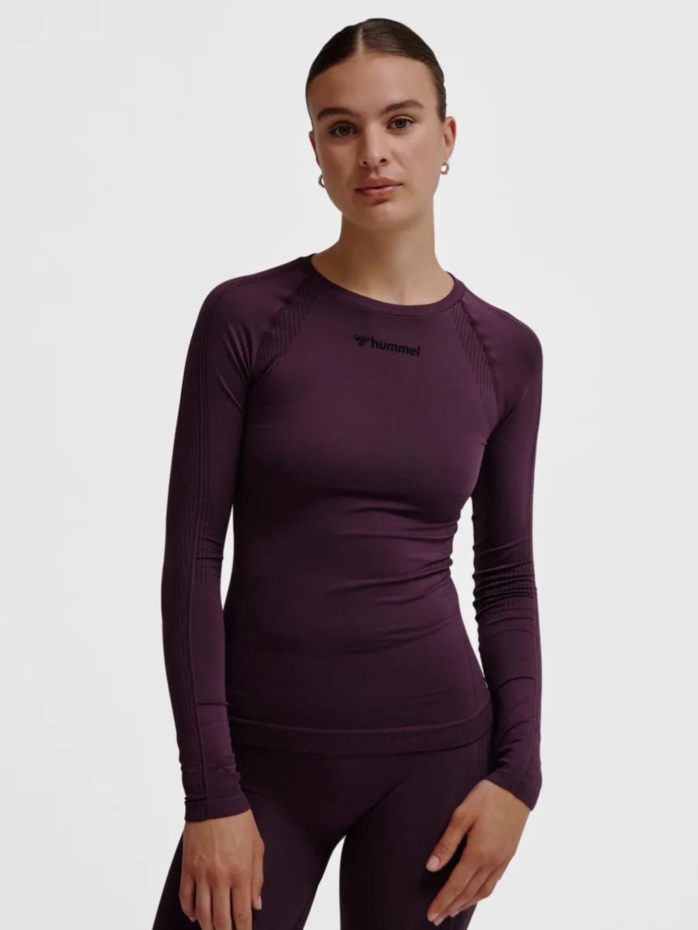 hmlMT SHAPING SEAMLESS T-SHIRT L/S