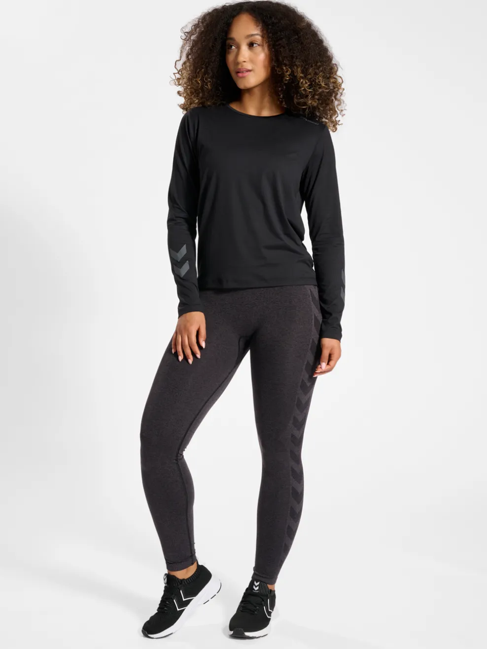 hmlMT TAYLOR T-SHIRT L/S