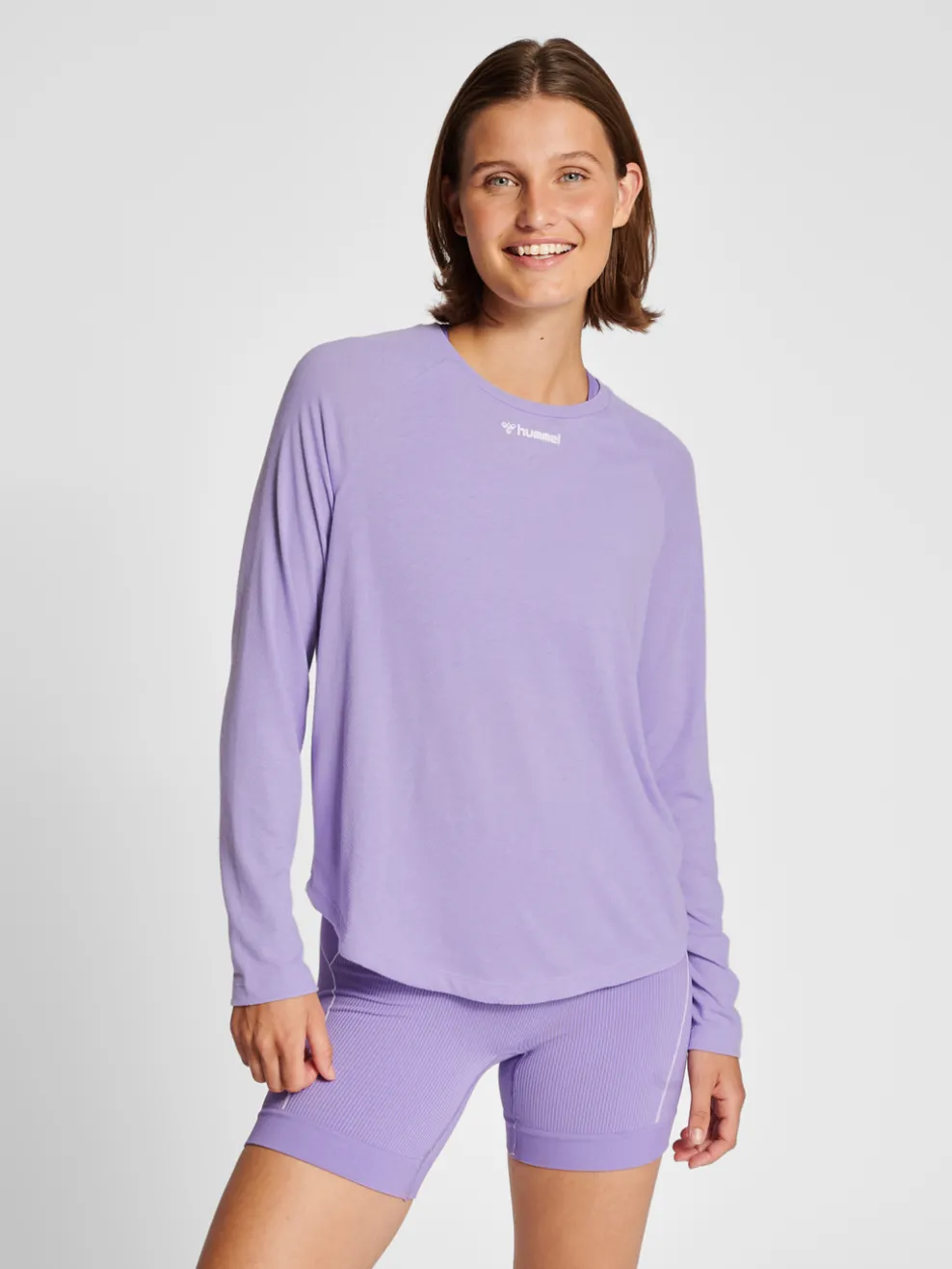 hmlMT VANJA T-SHIRT L/S