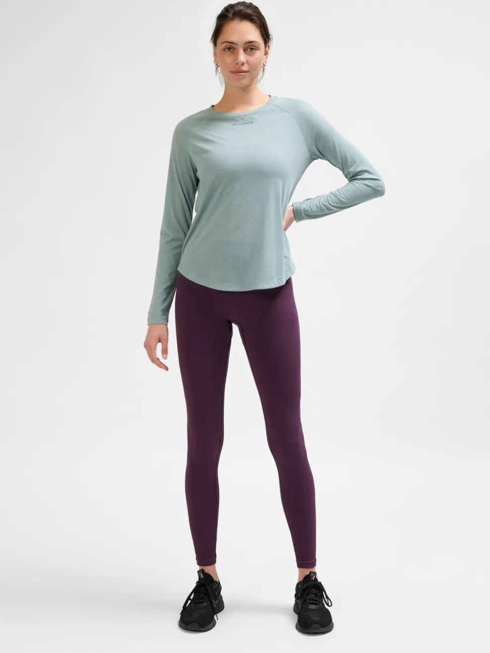 hmlMT VANJA T-SHIRT L/S