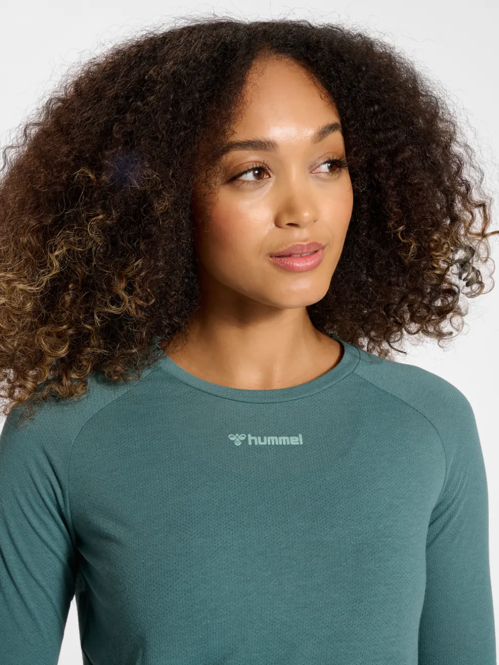 hmlMT VANJA T-SHIRT L/S