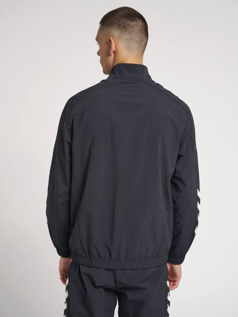 hmlNIKKI ZIP JACKET
