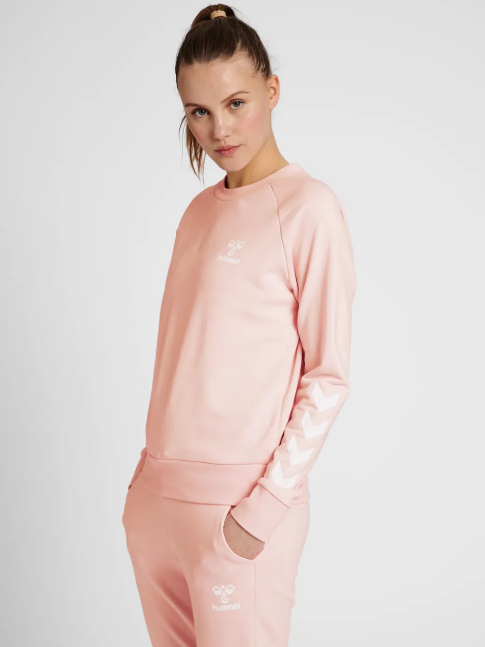 hmlNONI 2.0 SWEATSHIRT