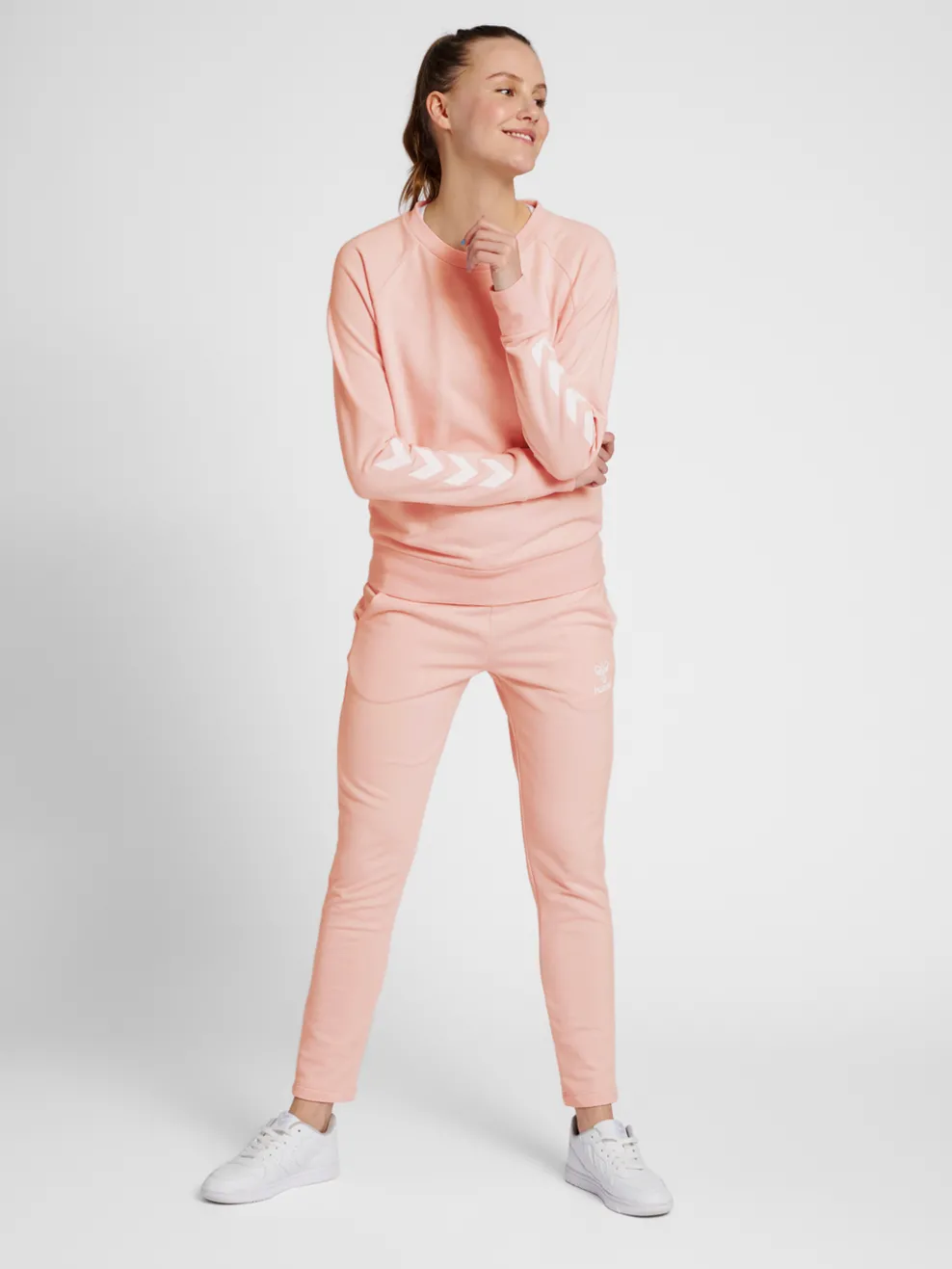 hmlNONI 2.0 SWEATSHIRT