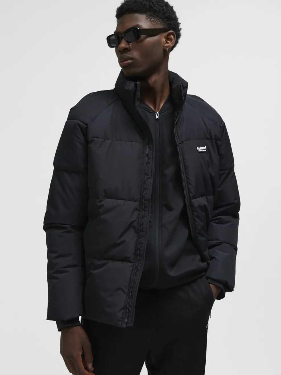 hmlPUFF JACKET SHORT SPORTSWEAR
