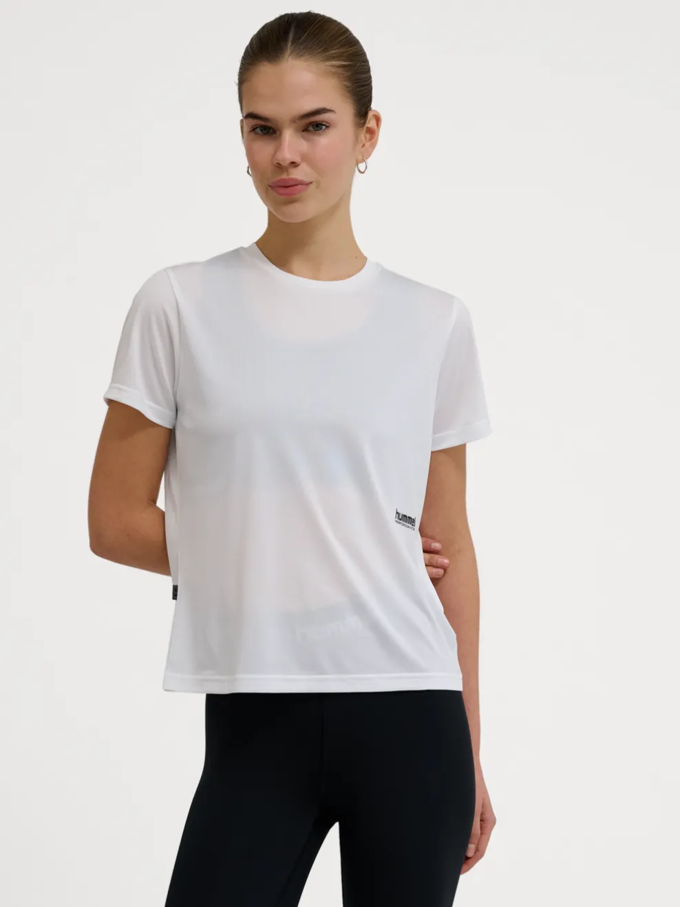 hmlPULSE WORKOUT W T-SHIRT S/S