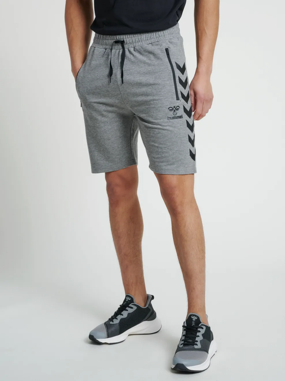 hmlRAY 2.0 SHORTS