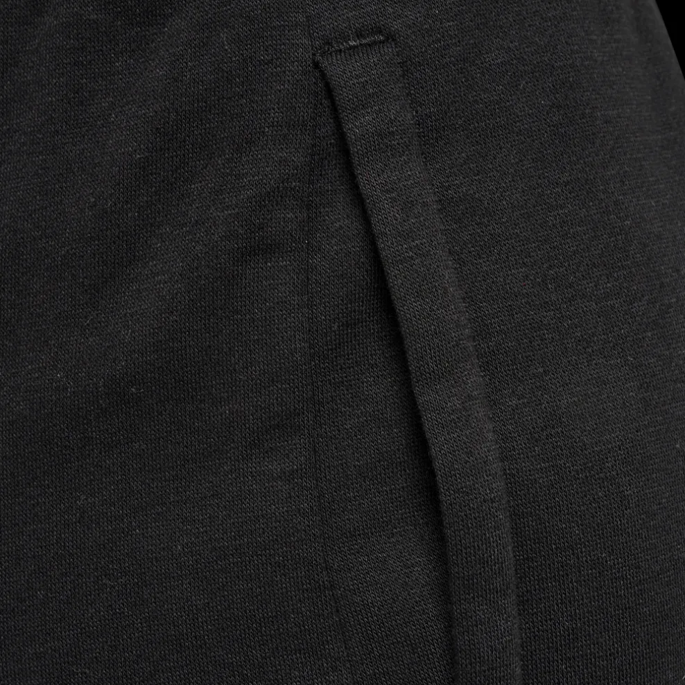hmlRED BASIC SWEAT SHORTS KIDS
