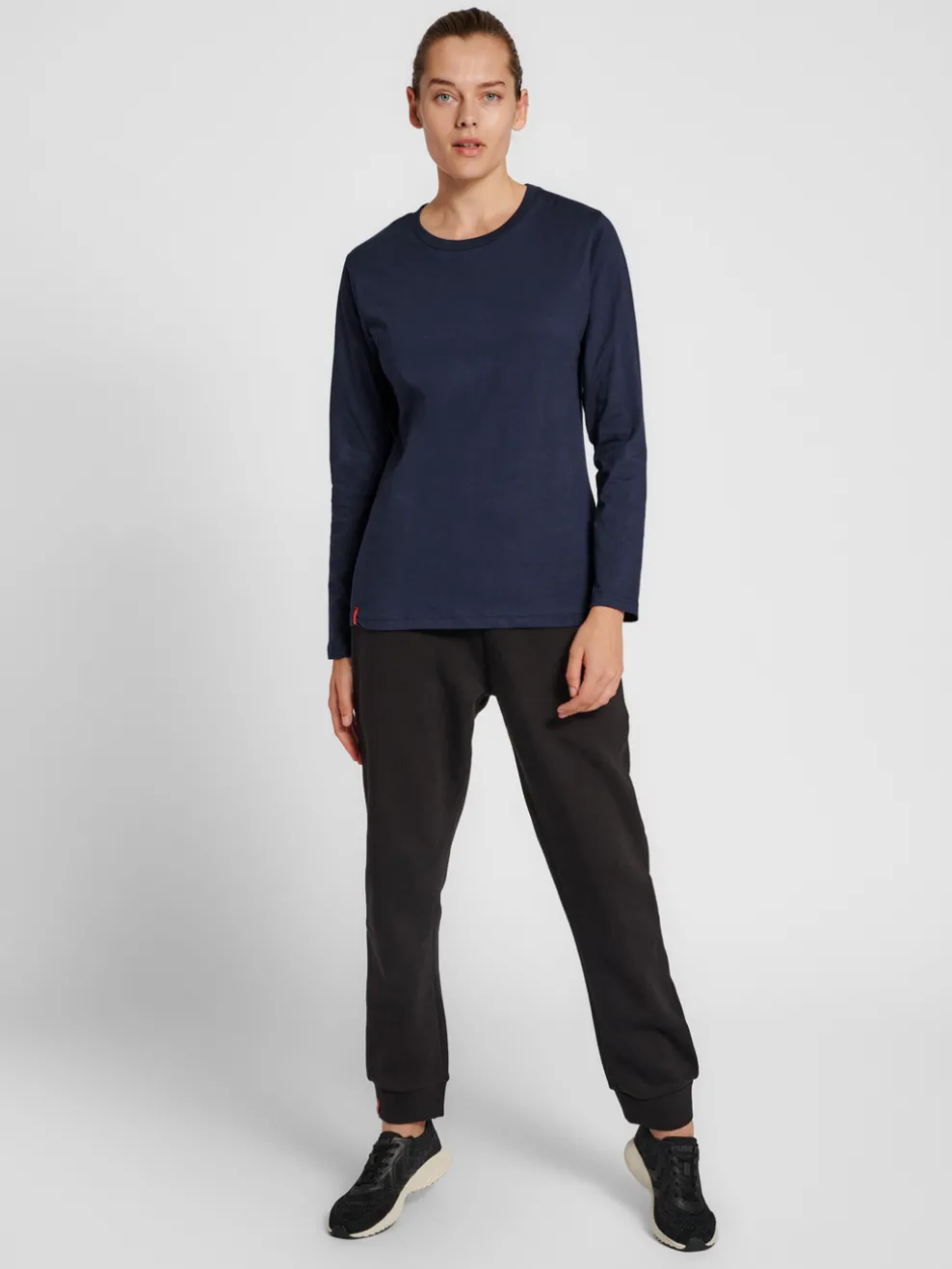 hmlRED BASIC T-SHIRT L/S WOMAN