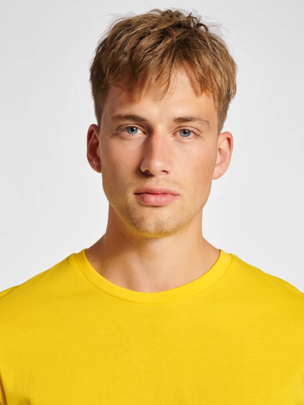 hmlRED BASIC T-SHIRT S/S
