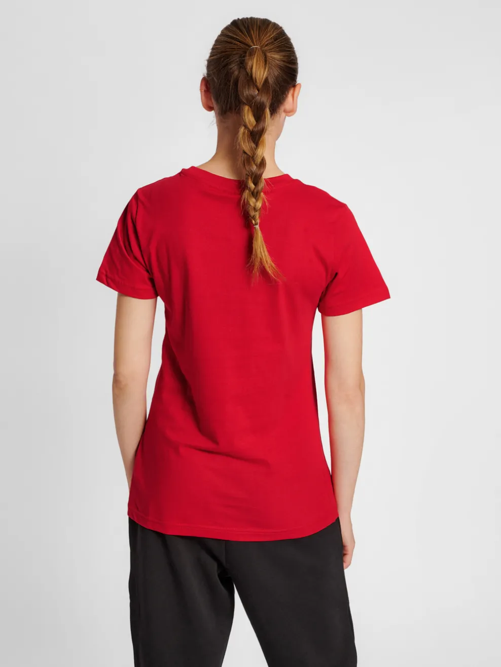 hmlRED BASIC T-SHIRT S/S WOMAN