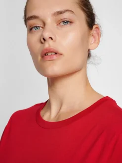 hmlRED BASIC T-SHIRT S/S WOMAN