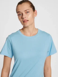 hmlRED BASIC T-SHIRT S/S WOMAN