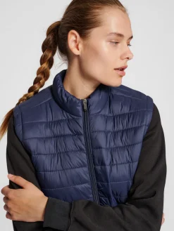 hmlRED QUILTED WAISTCOAT WOMAN