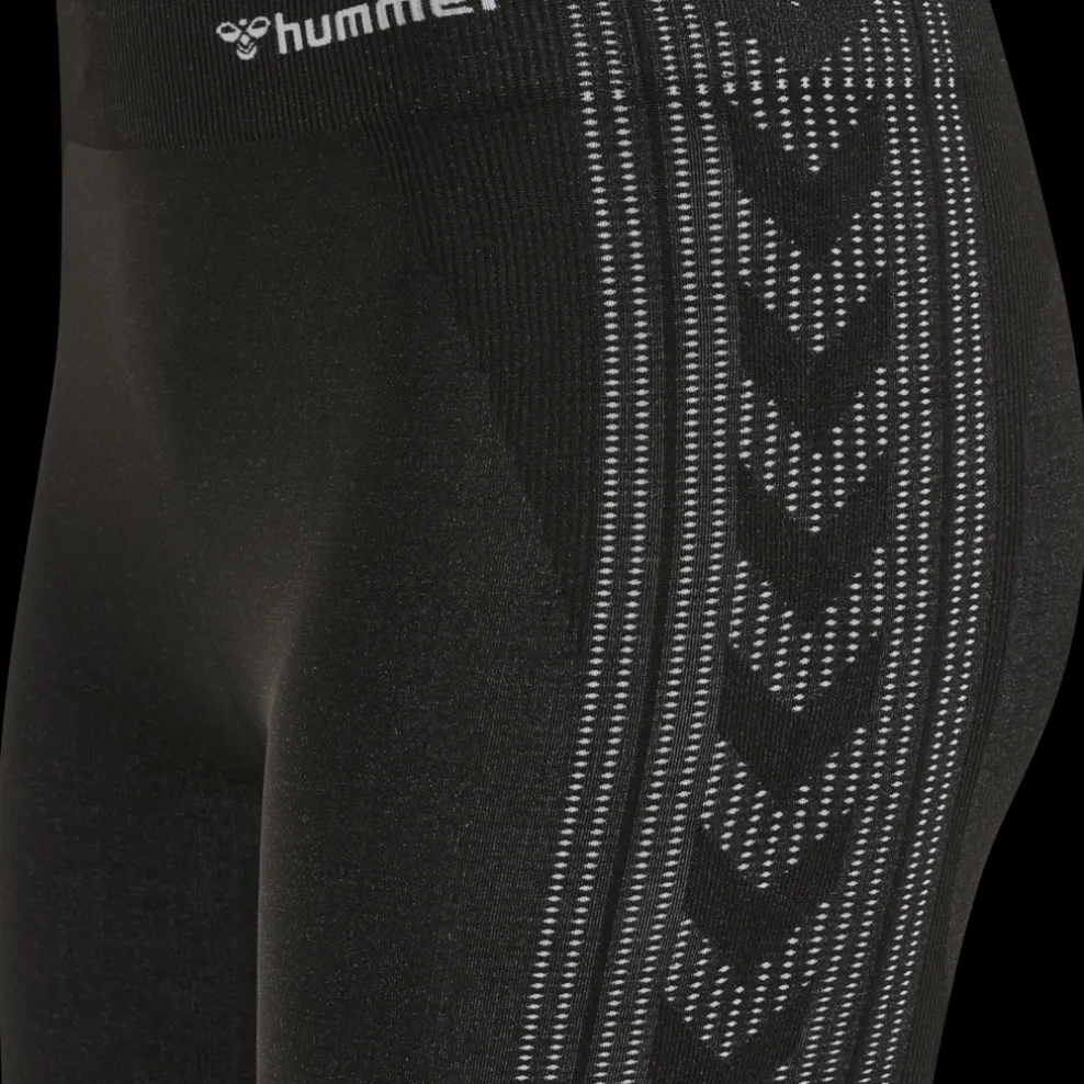 hmlSHAPING SEAMLESS MW SHORTS