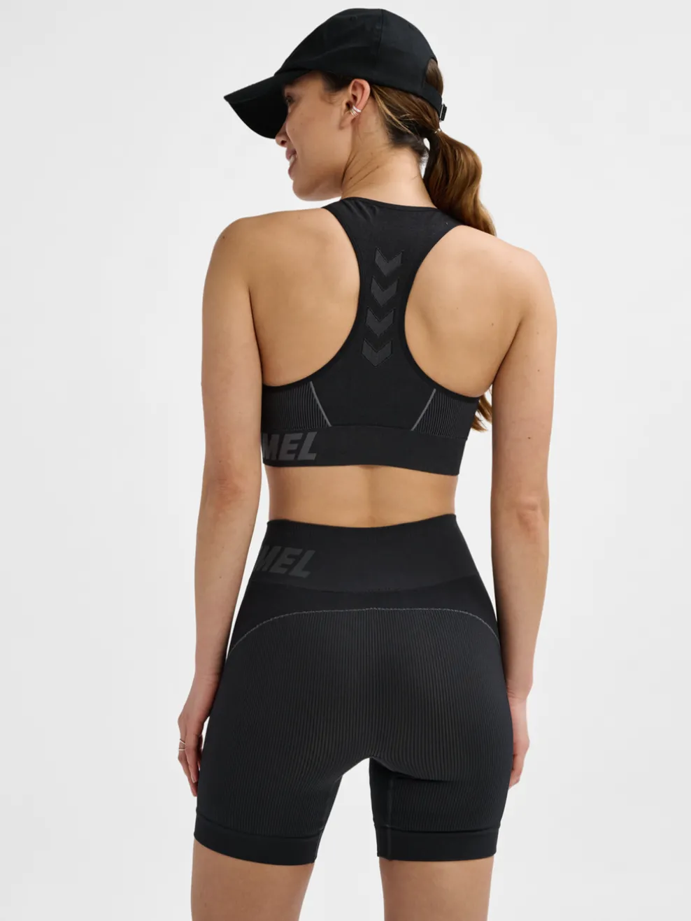 hmlTE CHRISTEL SEAMLESS SPORTS TOP
