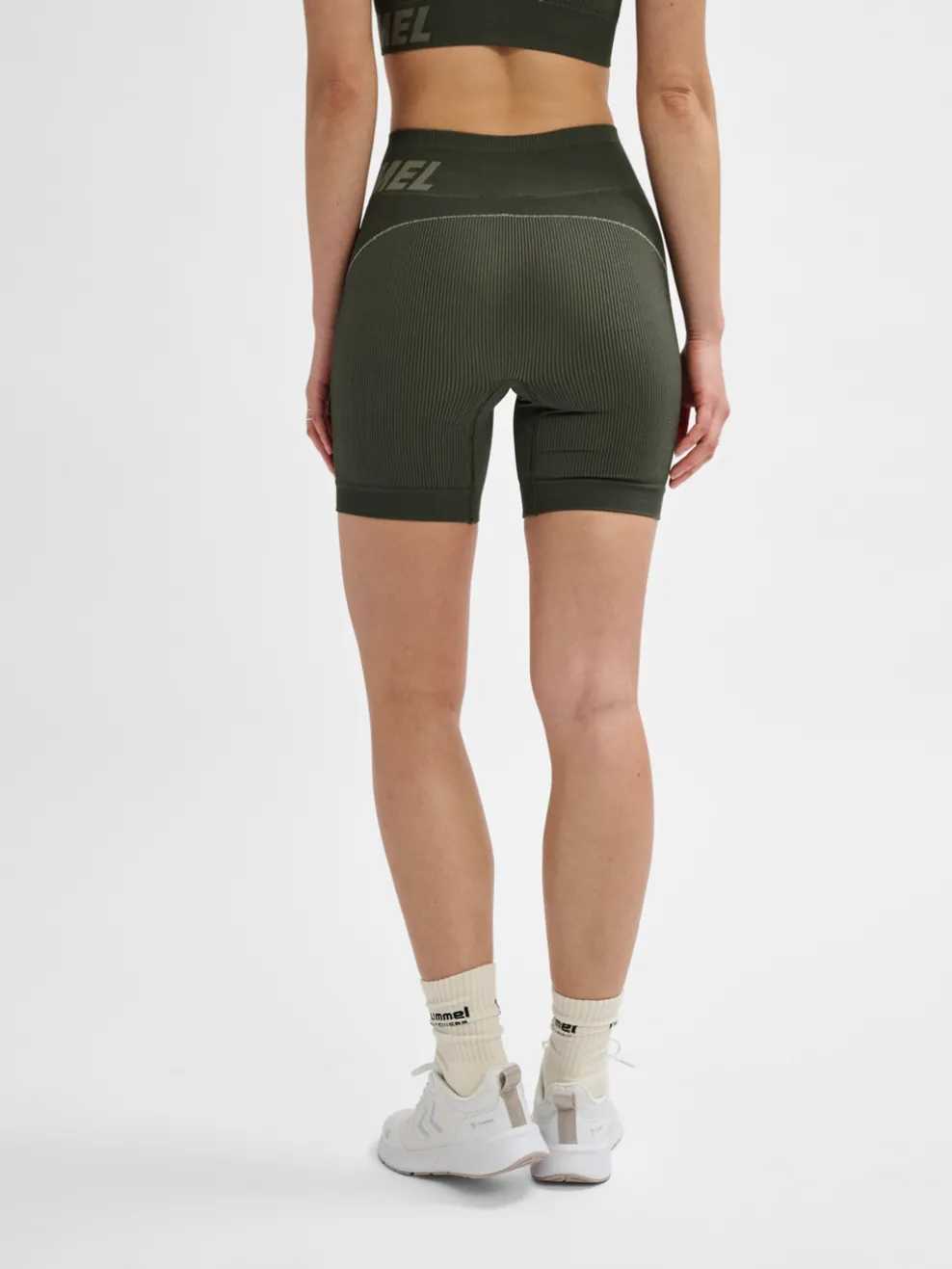 hmlTE CHRISTEL SEAMLESS SHORTS