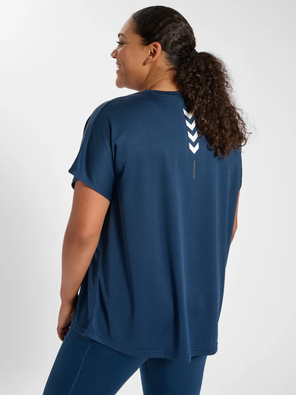 hmlTE CURVY LOOSE T-SHIRT PLUS