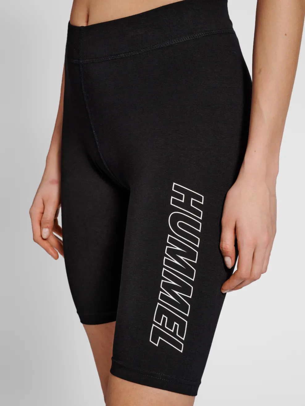 hmlTE MAJA MW COTTON TIGHT SHORTS