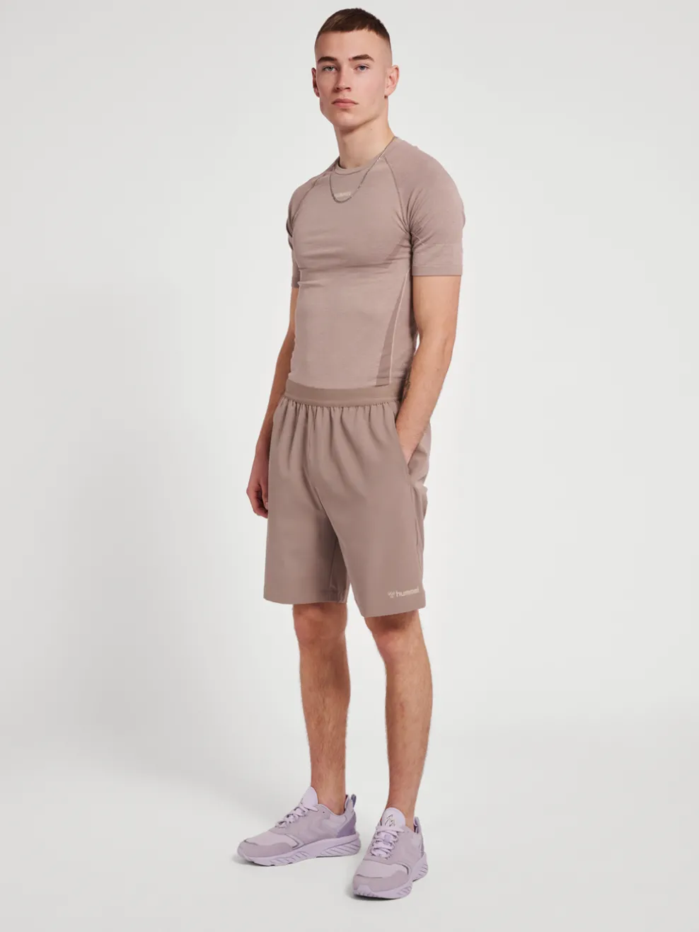 hmlTE MIKE SEAMLESS T-SHIRT