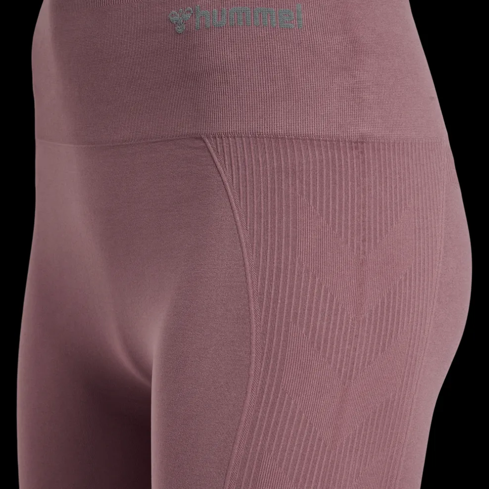 hmlTIF SEAMLESS CYLING SHORTS