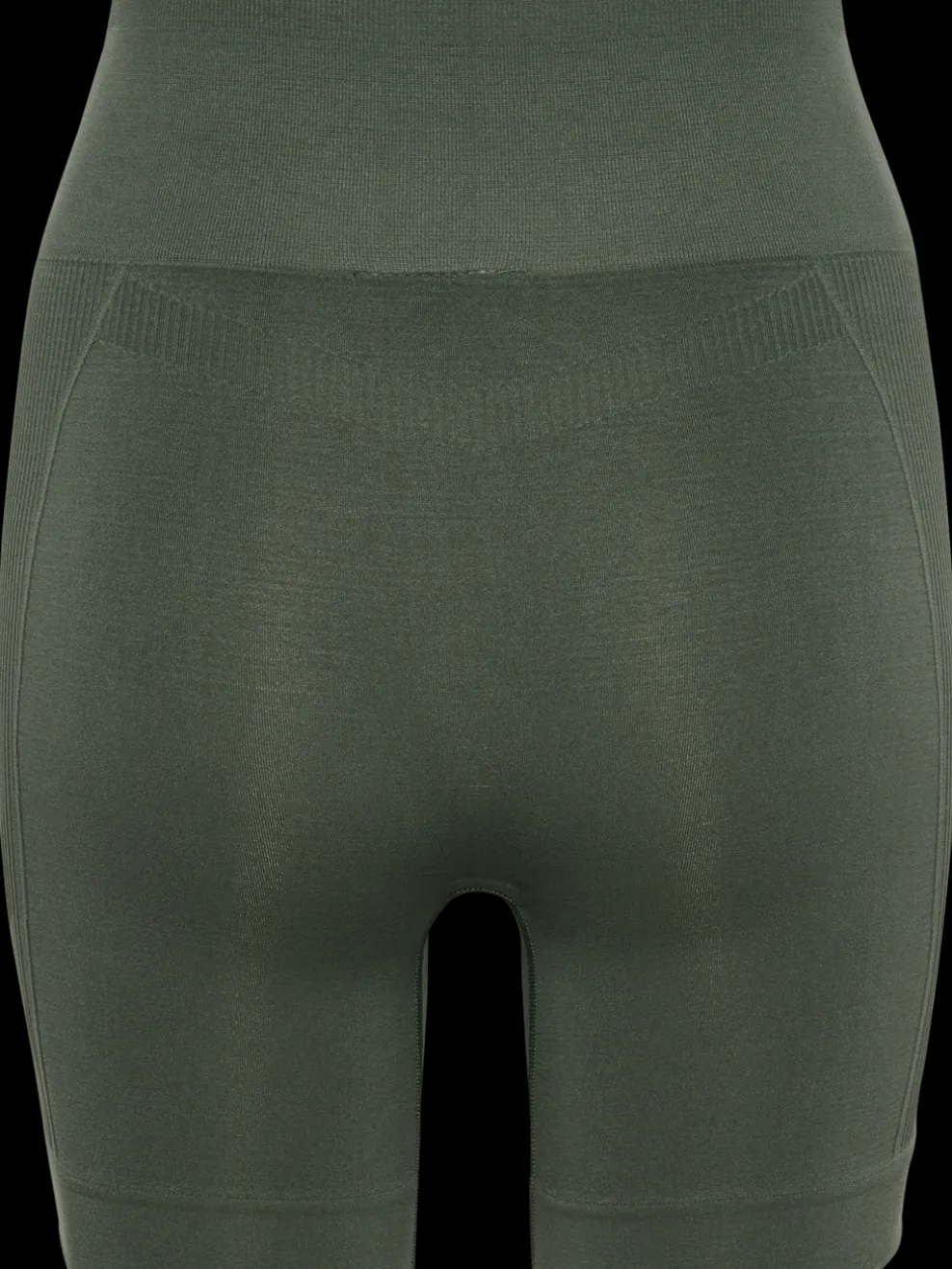 hmlTIF SEAMLESS SHORTS