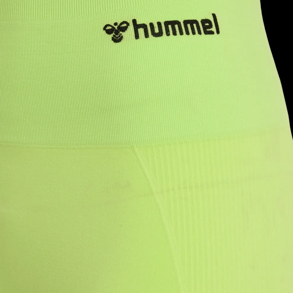 hmlTIF SEAMLESS SHORTS