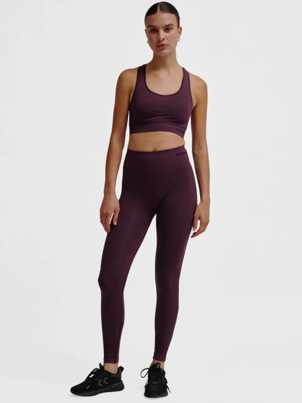 hmlTIF SEAMLESS SPORTS TOP
