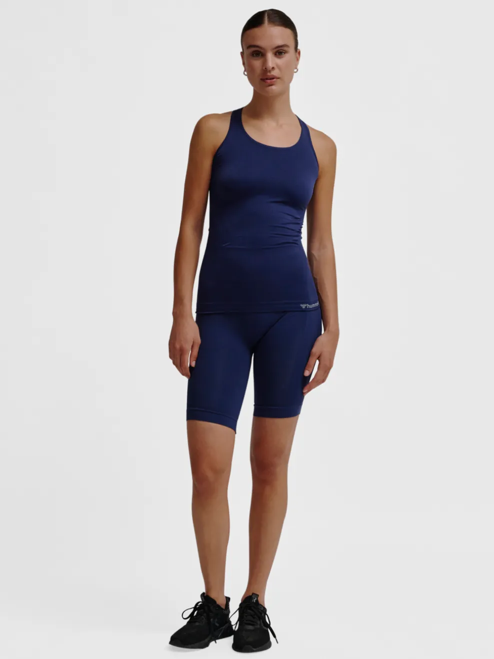 hmlTIF SEAMLESS TOP