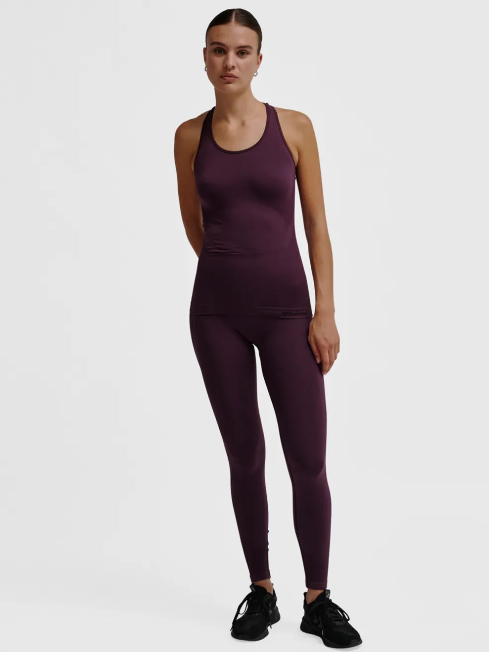 hmlTIF SEAMLESS TOP