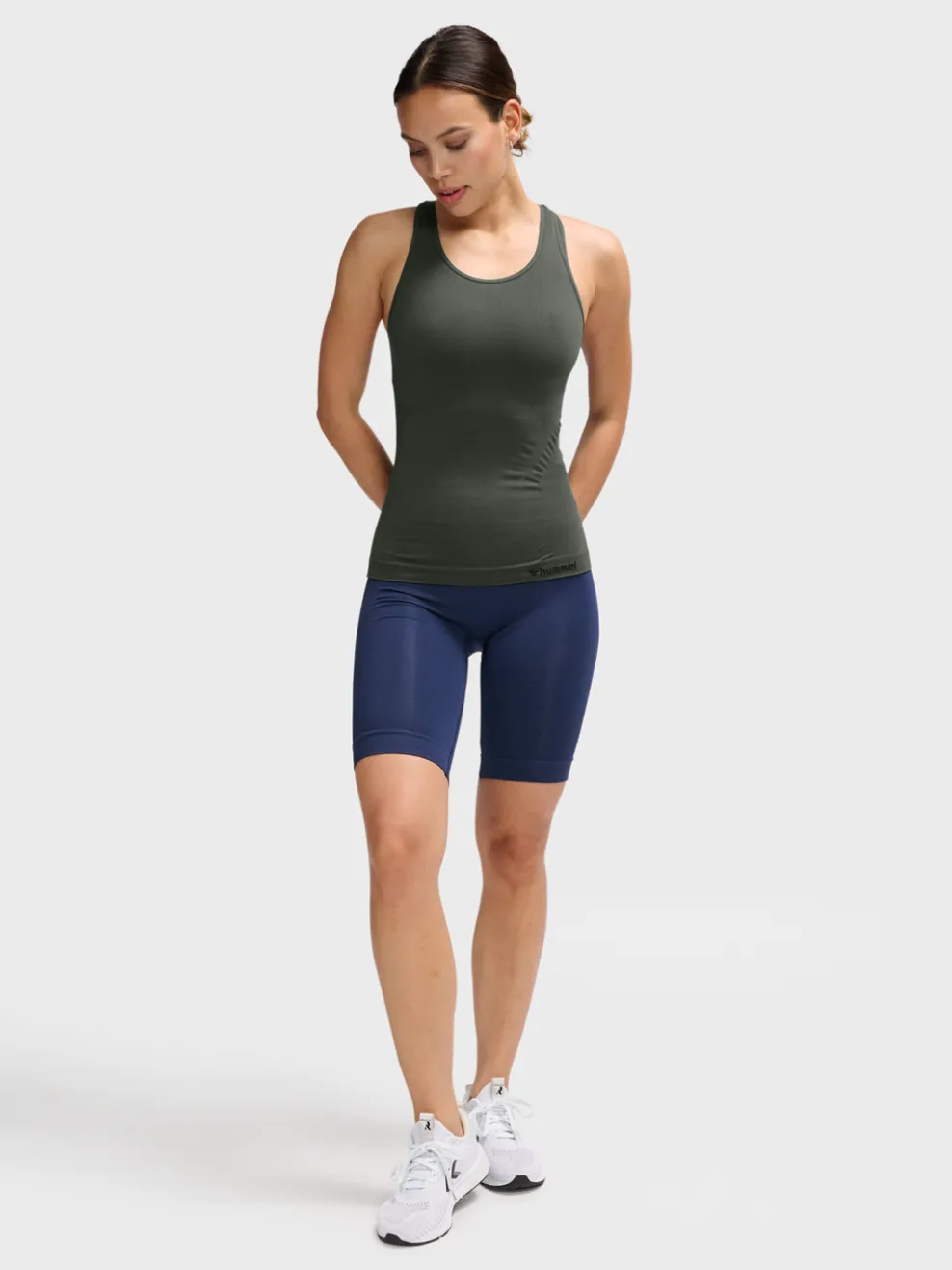 hmlTIF SEAMLESS TOP