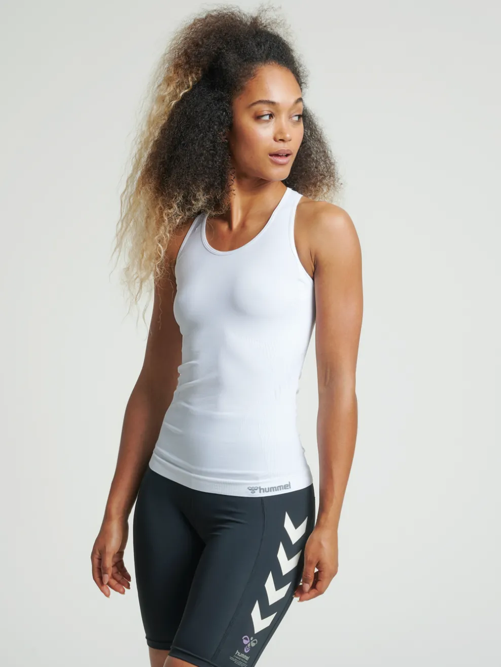 hmlTIF SEAMLESS TOP