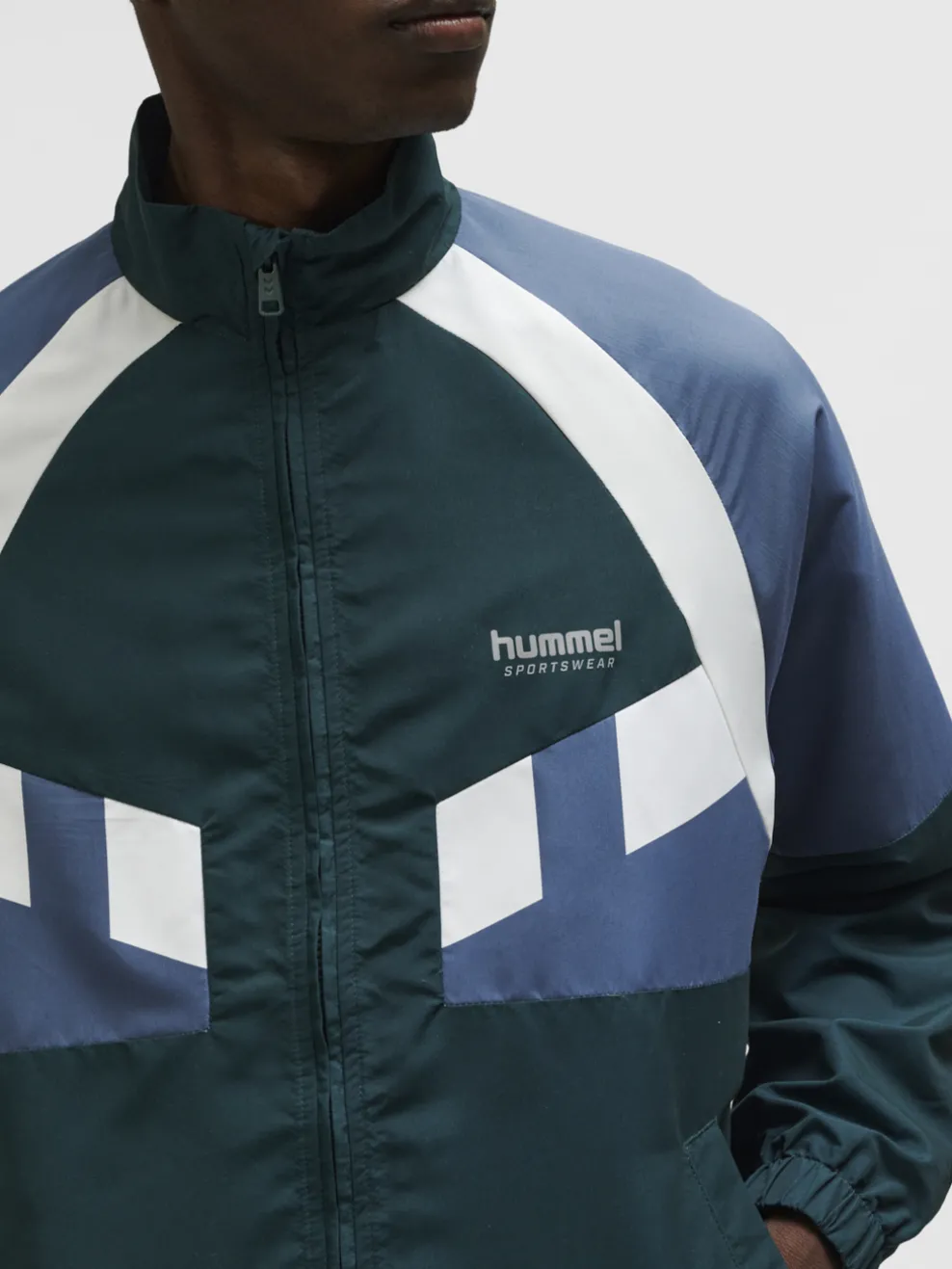 hmlTRACKSUIT JACKET SPORTSWEAR