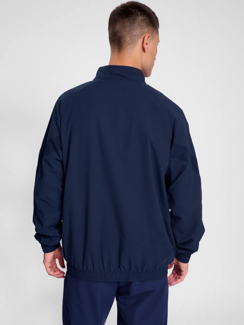 hmlTRAVEL WOVEN JACKET