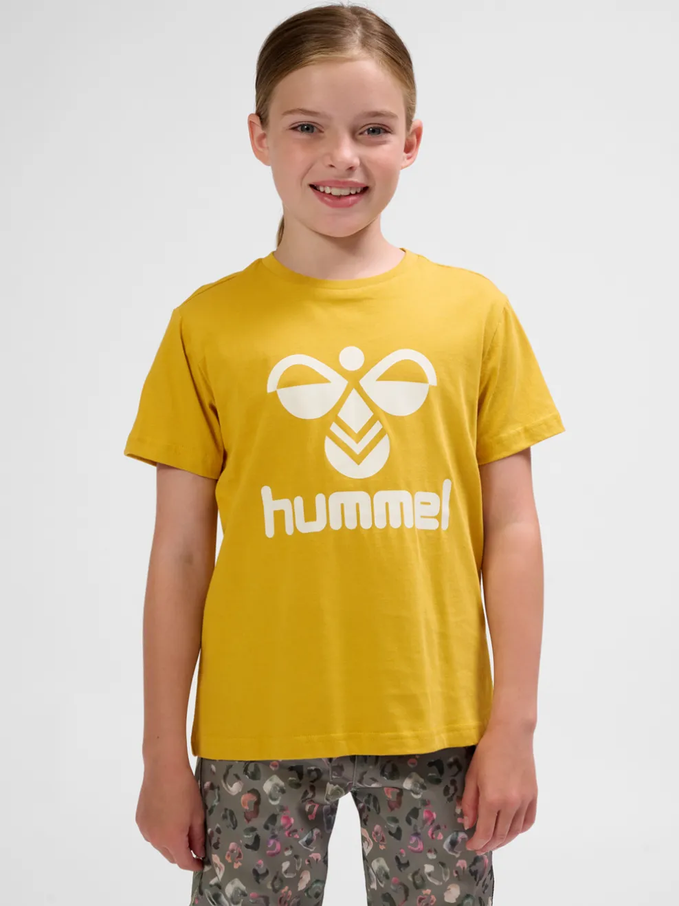 hmlTRES T-SHIRT S/S