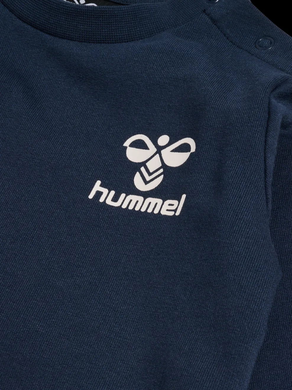 hmlTRIO CREWSUIT SET