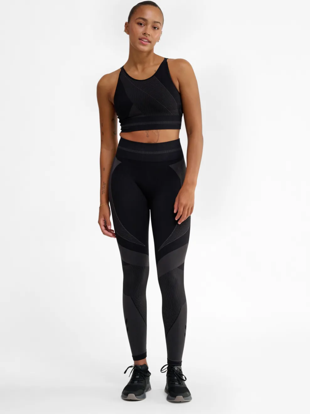 hmlUNITY SEAMLESS BRA