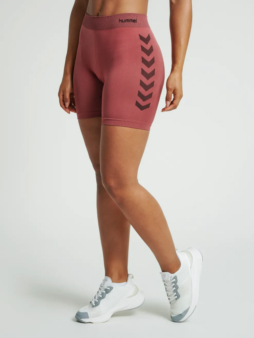 HUMMEL FIRST SEAMLESS TR SHT TIGH W