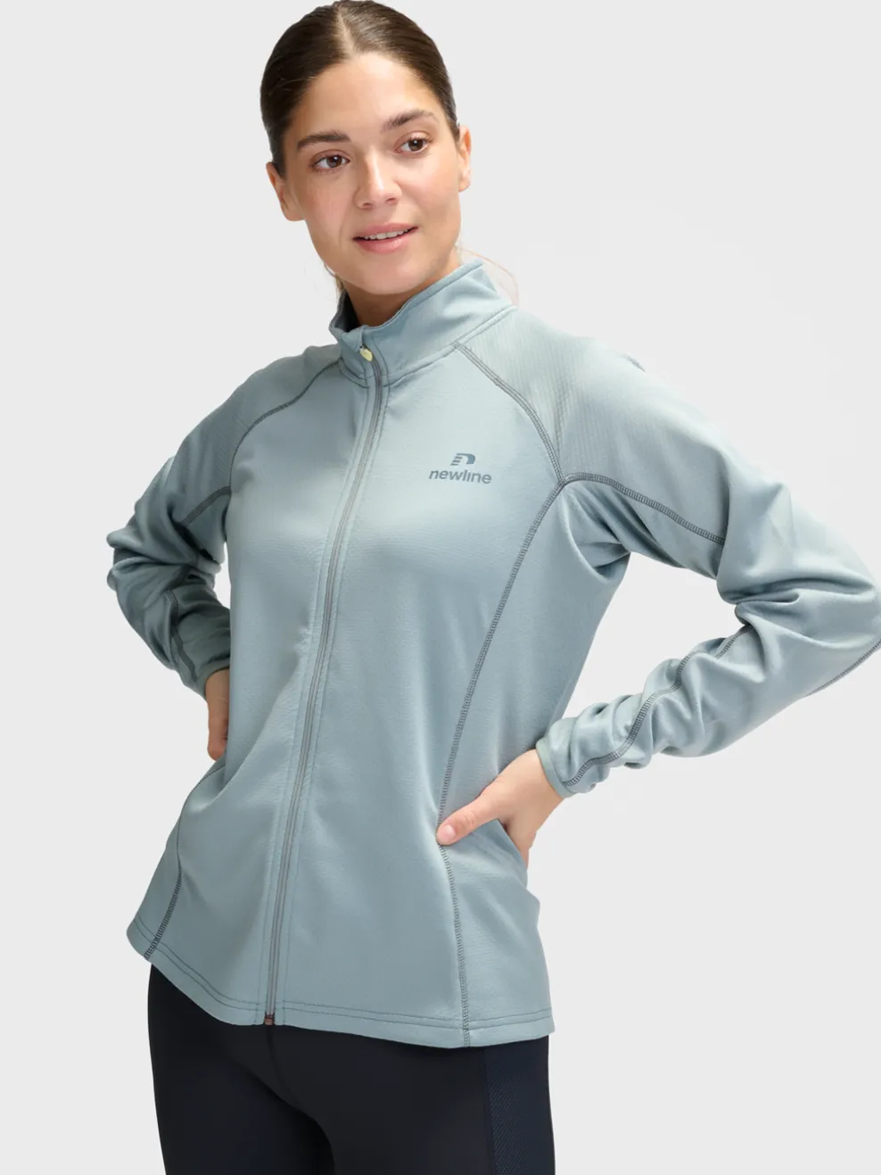 nwlAGILE FULL ZIP MIDLAYER W