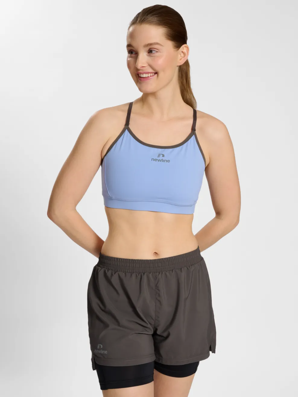nwlAUGUSTA BRA WOMAN