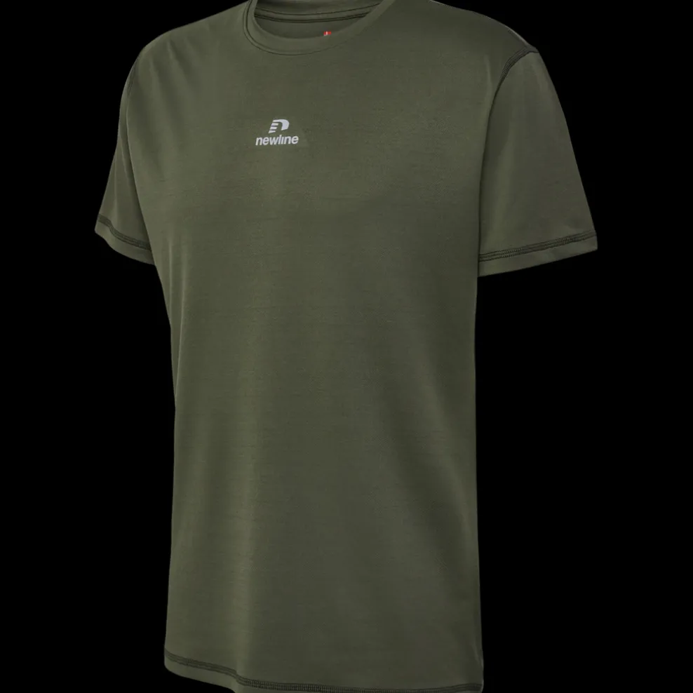 nwlBEAT POLY TEE